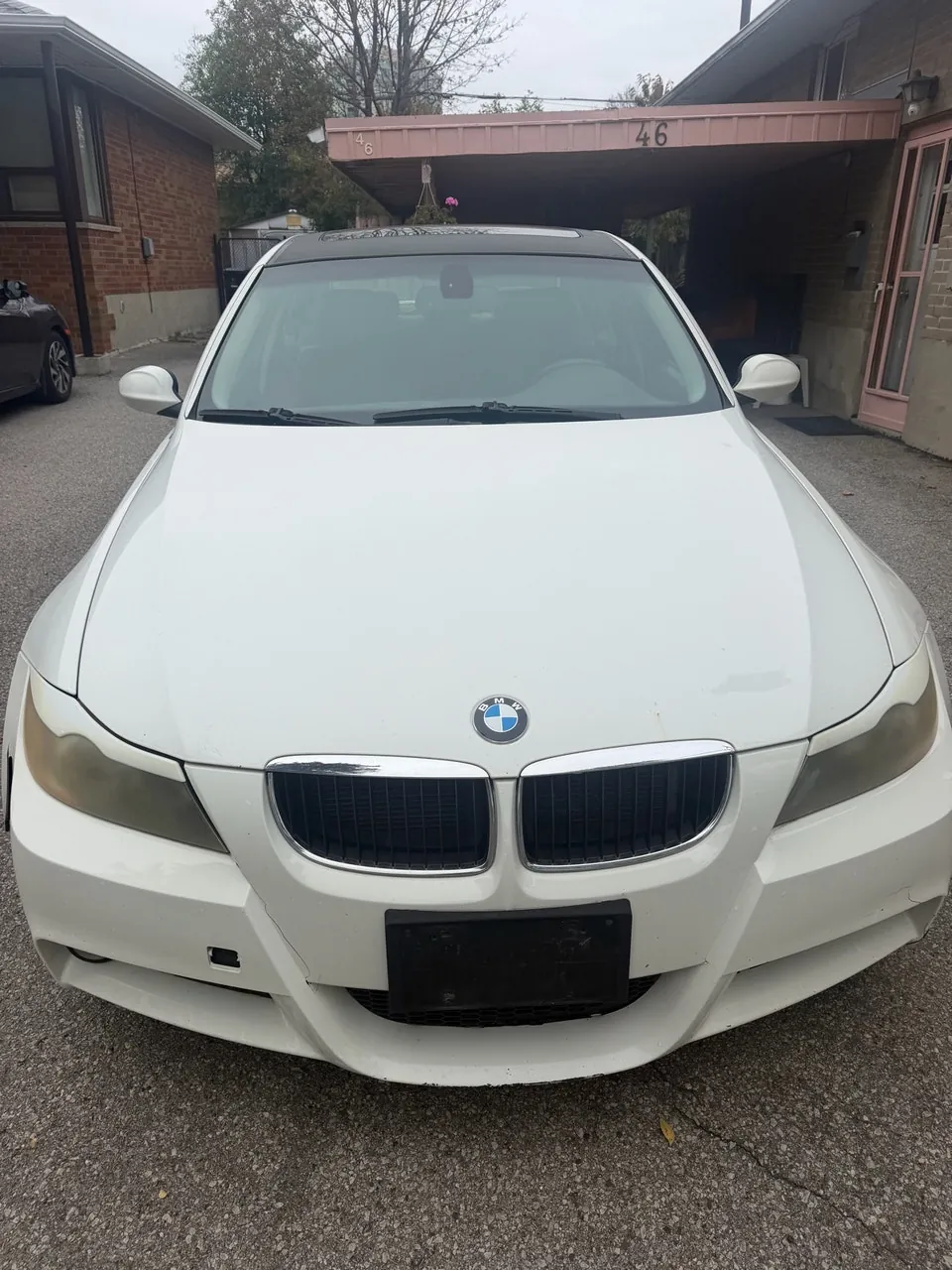 BMW 323I 2008 photo 4