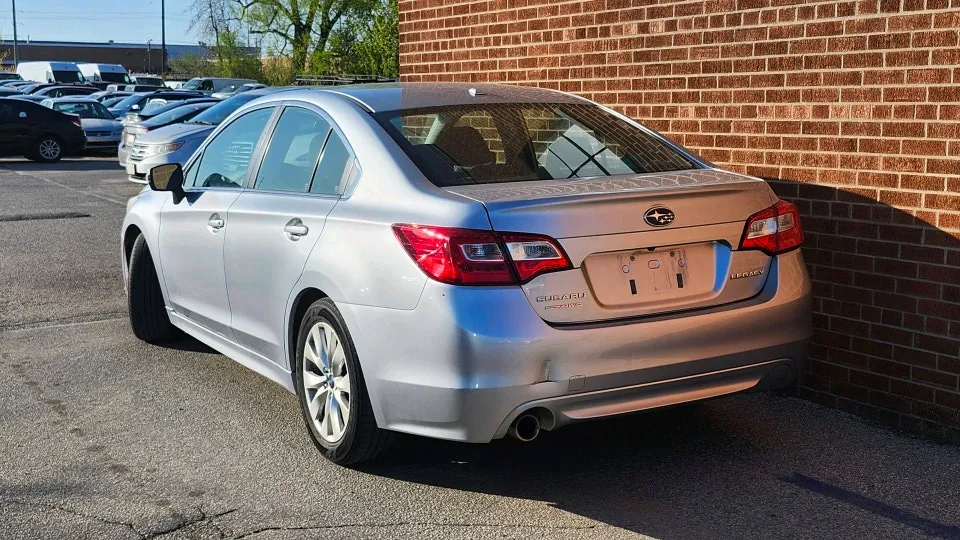 Subaru Legacy 2015 photo 3