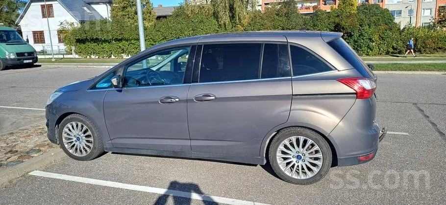 Ford Grand C-Max 2013 photo 4