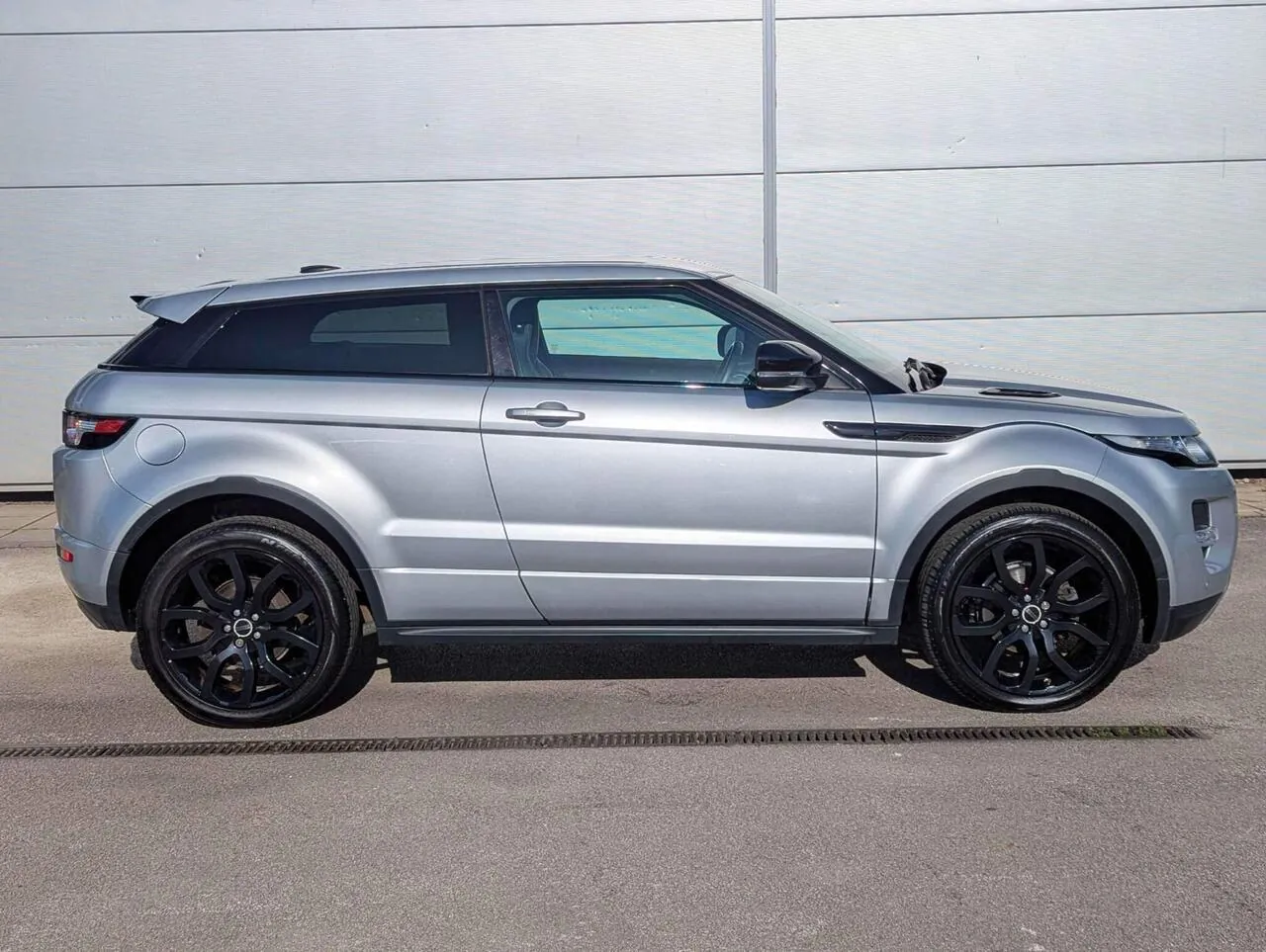 Land Rover Range Rover Evoque 2012 photo 4