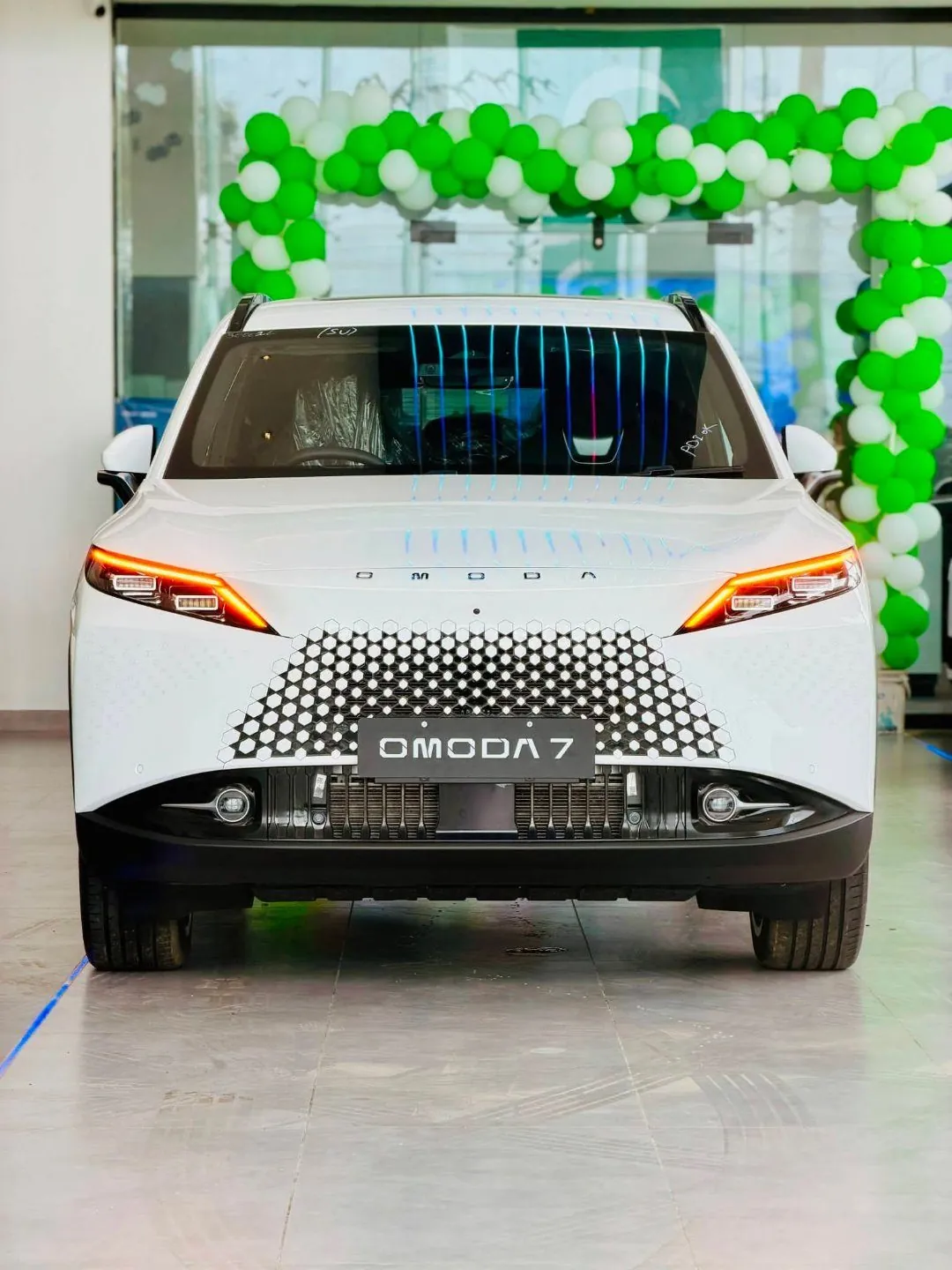 Omoda 7