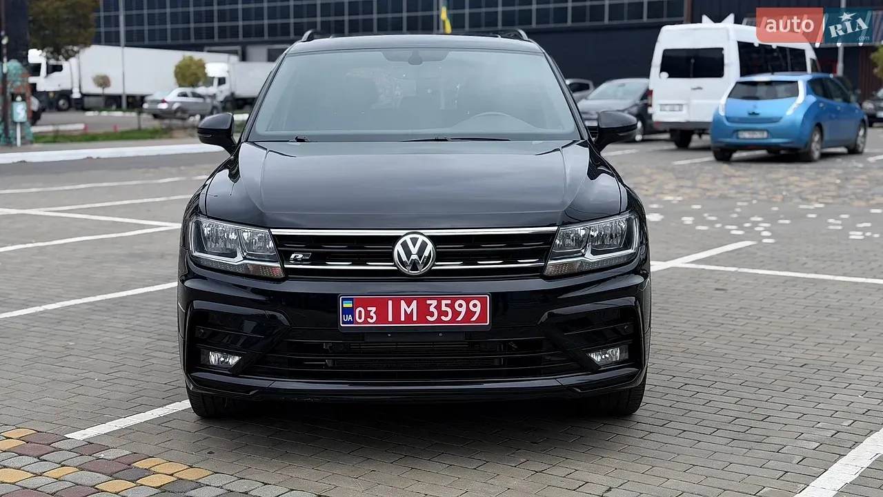Volkswagen Tiguan 2021 photo 2