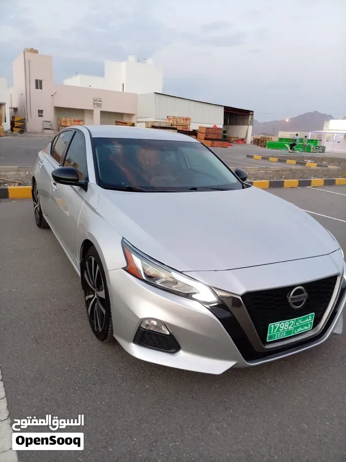 Nissan Altima 2019 photo 4