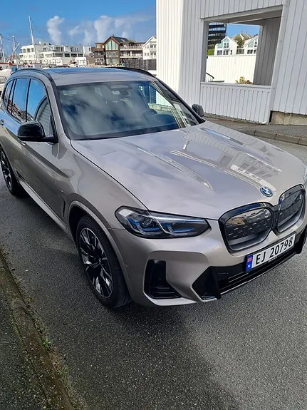 BMW Ix3 2024 photo 2
