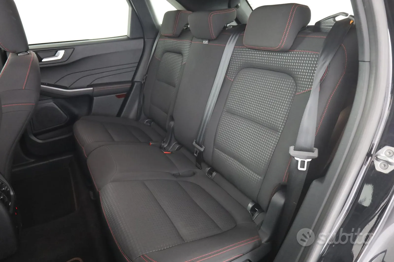 Ford Kuga 2023 photo 3
