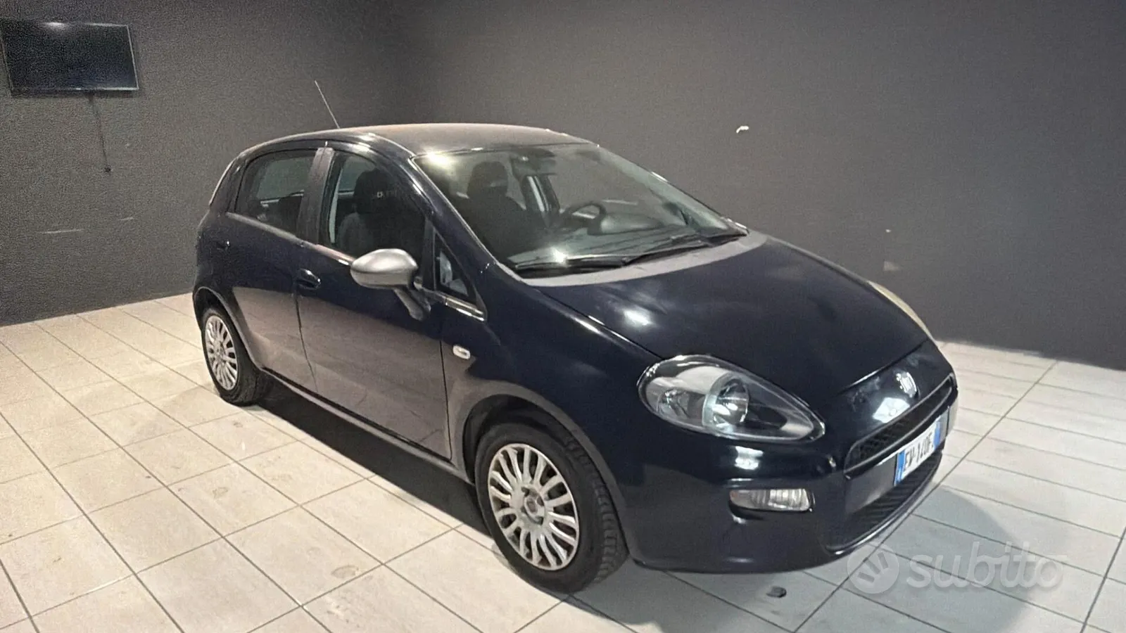 Fiat Punto 2014 photo 2