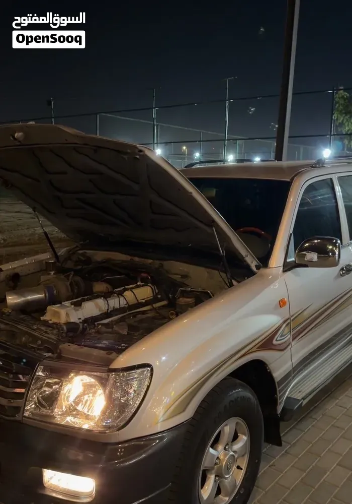 Toyota Land Cruiser 2000 photo 2