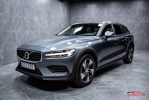 Volvo V60 Cross Country 2020 photo 3