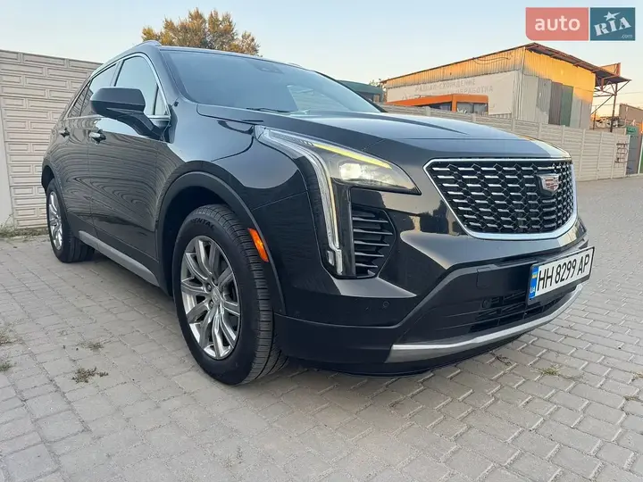 Cadillac Xt4