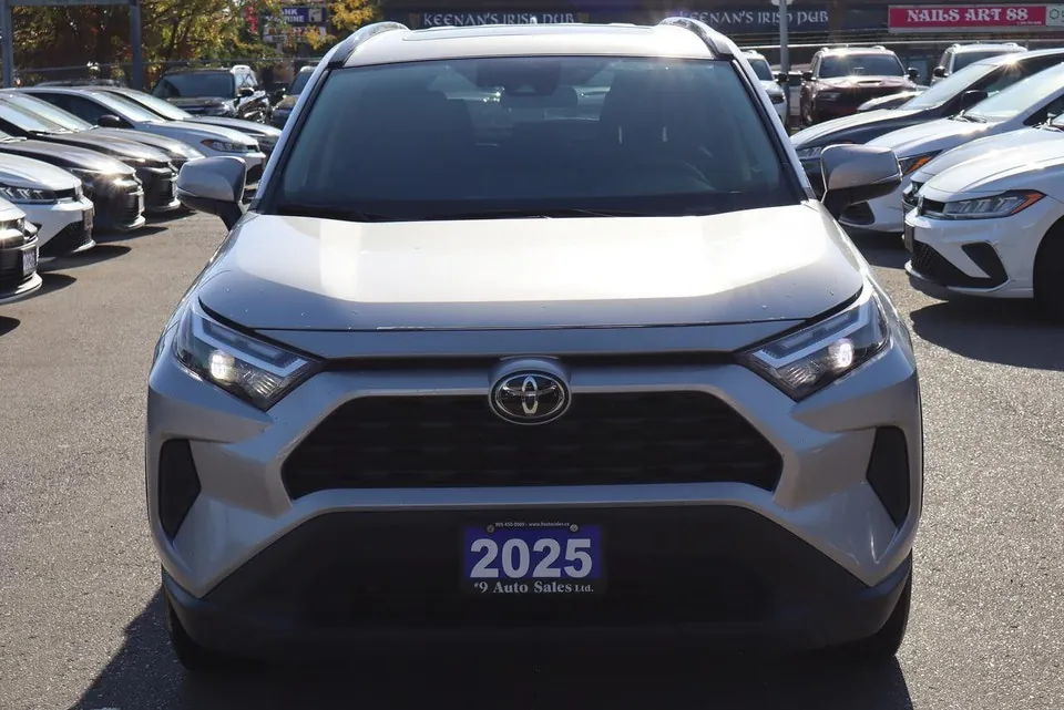 Toyota Rav4 2025 photo 2