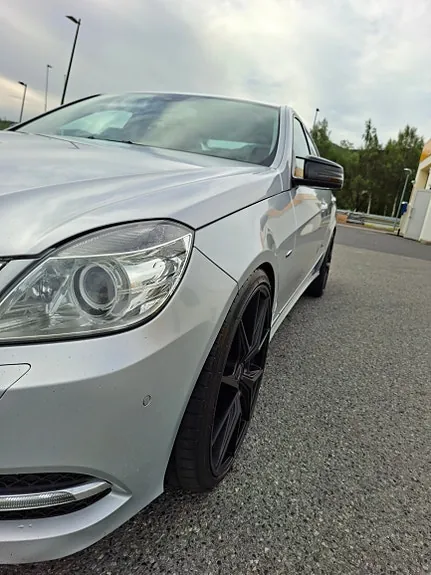 Mercedes-Benz E220 D 2011 photo 5