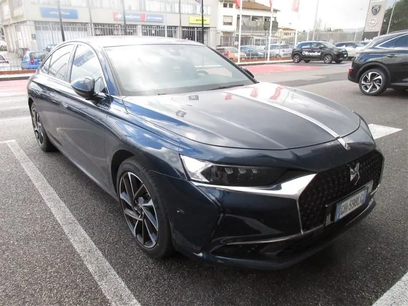 DS Automobiles Ds9