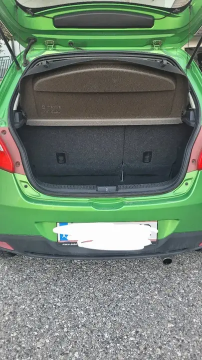 Mazda Mazda2 2008 photo 2