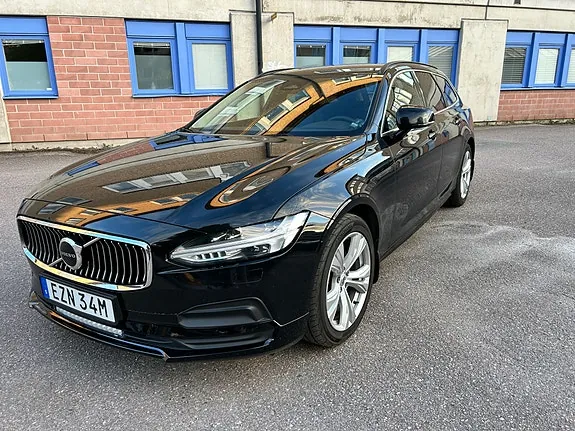 Volvo V90 2023 photo 2