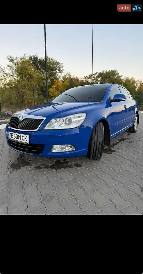 Skoda Octavia 2009 photo 2