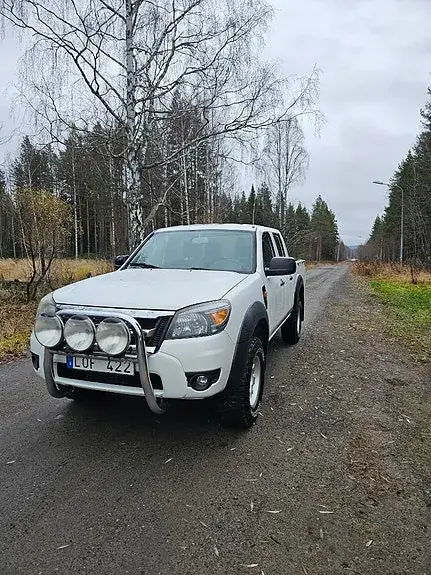 Ford Ranger 2011 photo 2