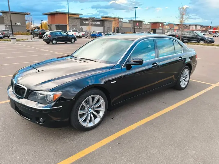 BMW 7 Series 2008 photo 3