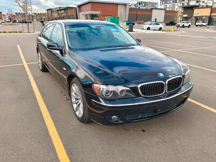 BMW 7 Series 2008 photo 4