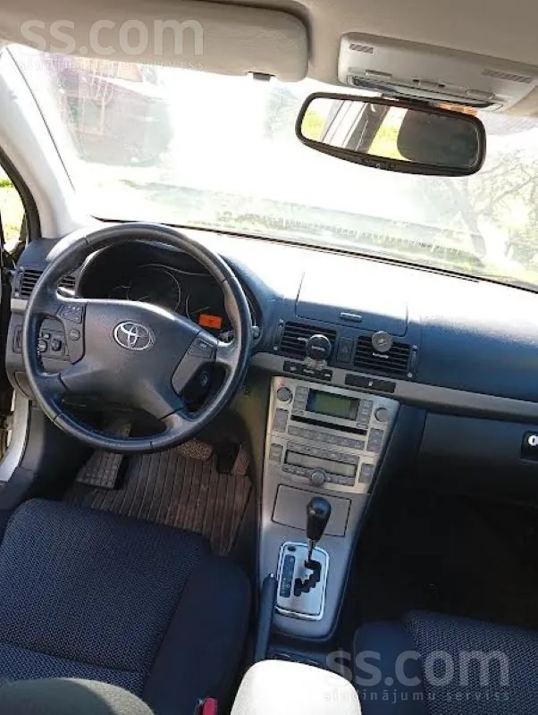 Toyota Avensis 2008 photo 2