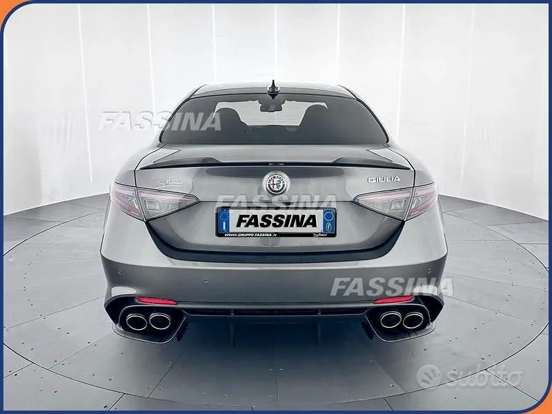 Alfa Romeo Giulia 2025 photo 5
