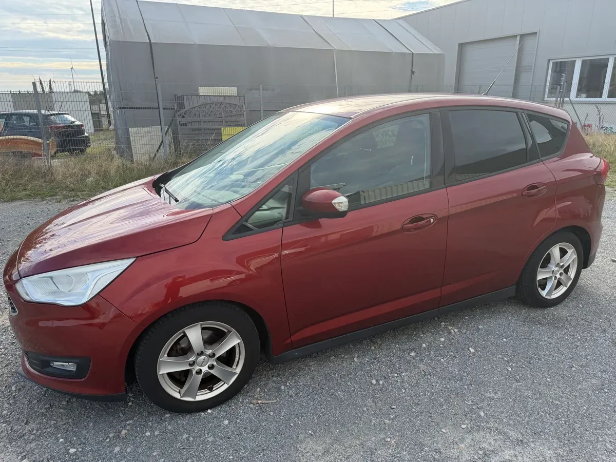 Ford C-Max 2017 photo 2