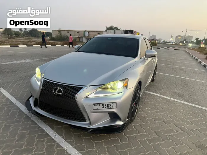 Lexus Is 200T F Sport 2016 photo 2