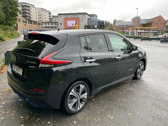 Nissan Leaf 2018 photo 4