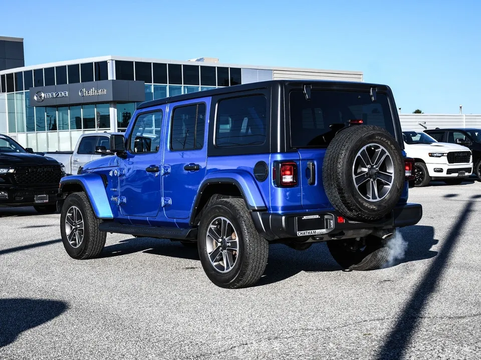 Jeep Wrangler 2023 photo 2