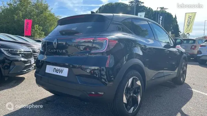 Renault Captur 2026 photo 5
