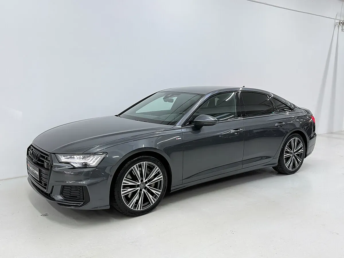 Audi A6 2022 photo 2