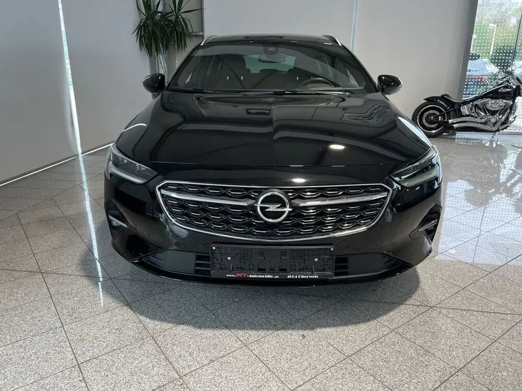 Opel Insignia 2022 photo 2