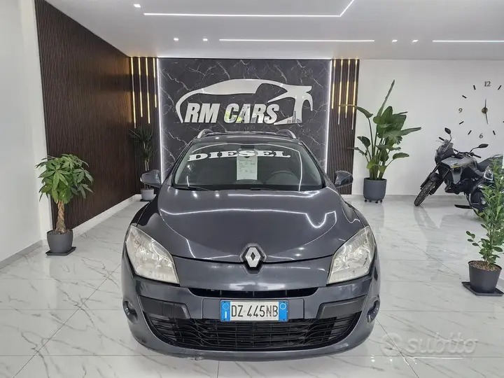 Renault Megane 2010 photo 4