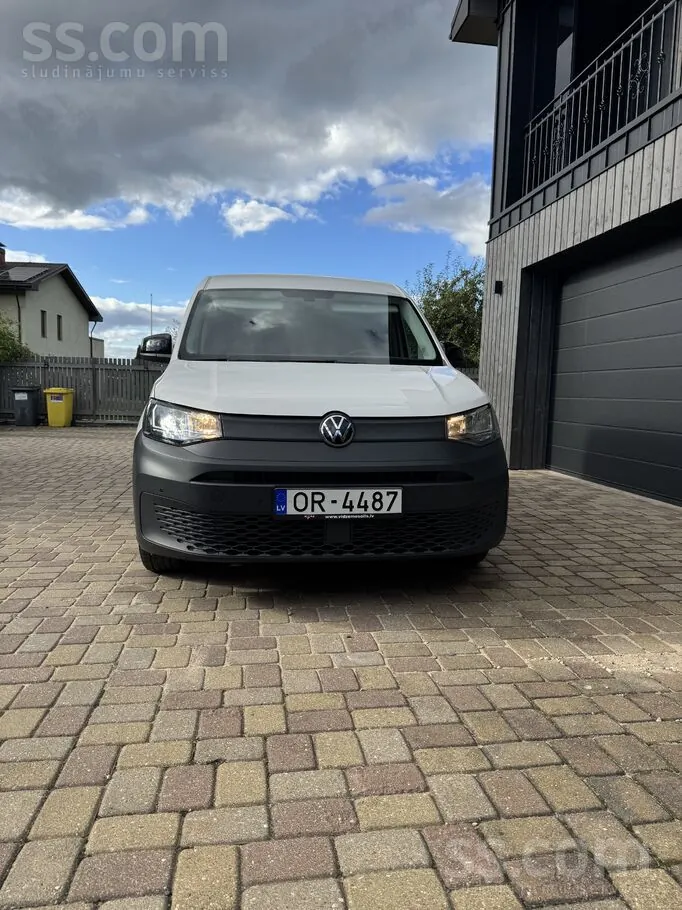 Volkswagen Caddy 2023 photo 2