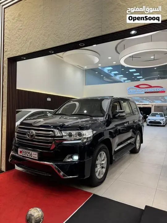Toyota Land Cruiser 2018 photo 2