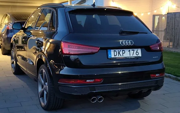 Audi Q3 2016 photo 2