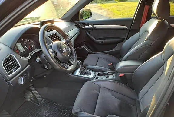 Audi Q3 2016 photo 4