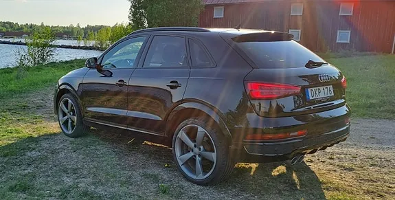 Audi Q3 2016 photo 3