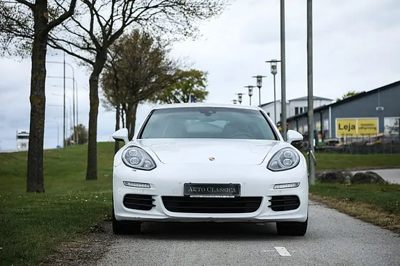 Porsche Panamera 2014 photo 3