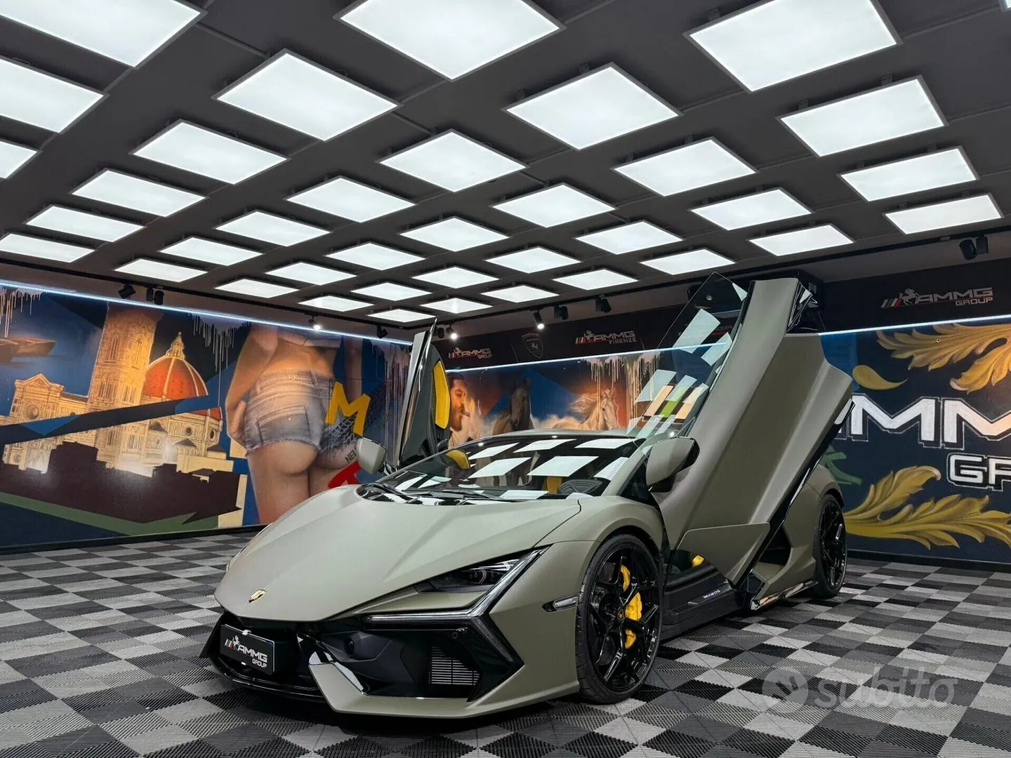 Lamborghini Revuelto