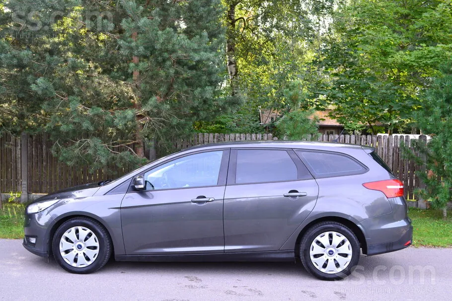 Ford Focus 2016 photo 3