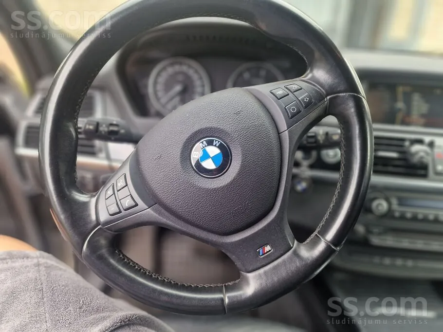 BMW X5 2011 photo 5