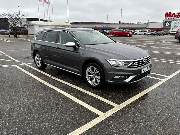 Volkswagen Passat Alltrack 2017 photo 2