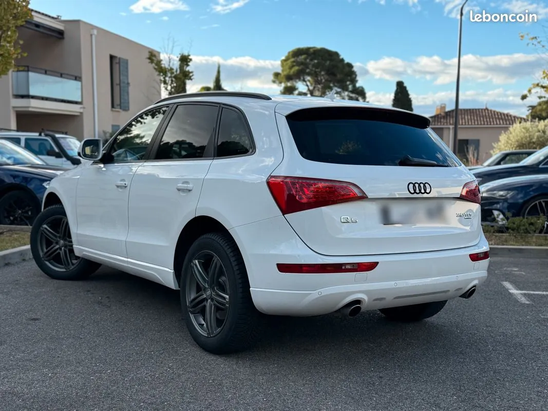 Audi Q5 2009 photo 3