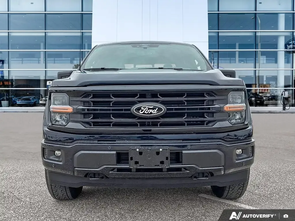 Ford F-150 2026 photo 2