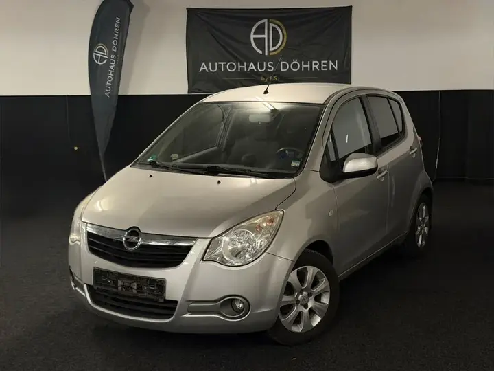 Opel Agila
