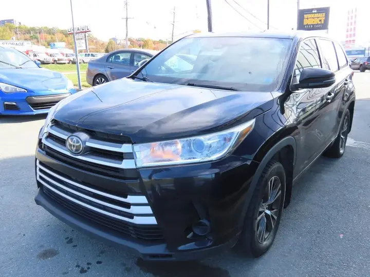 Toyota Highlander 2017 photo 3