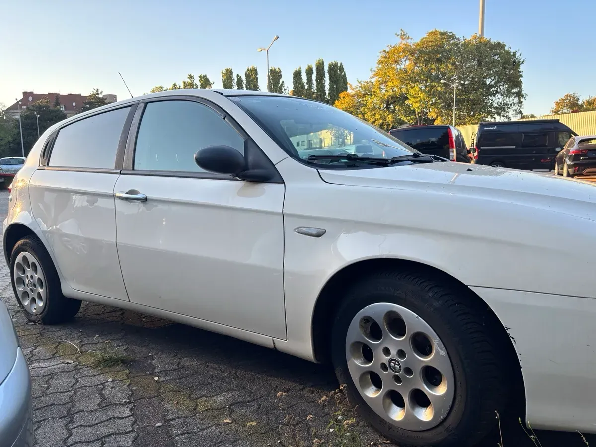 Alfa Romeo 147