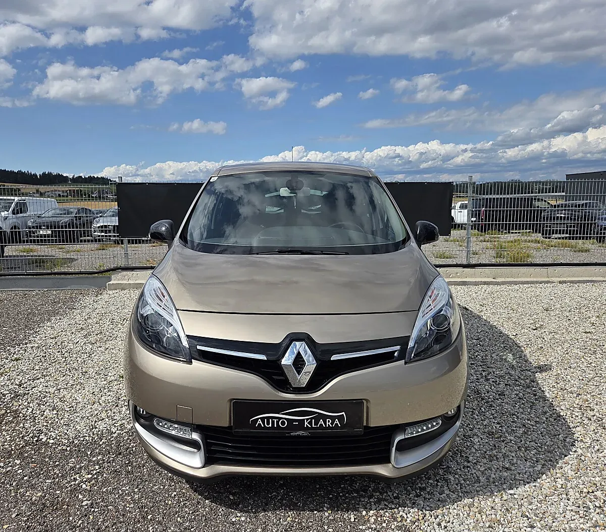 Renault Scénic 2014 photo 3