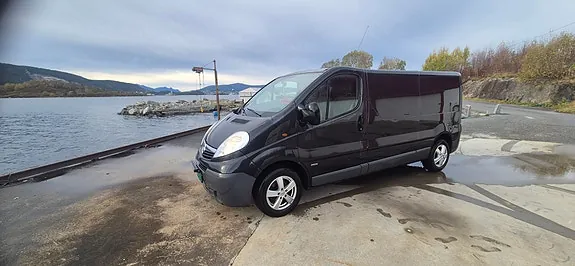 Opel Vivaro 2010 photo 3