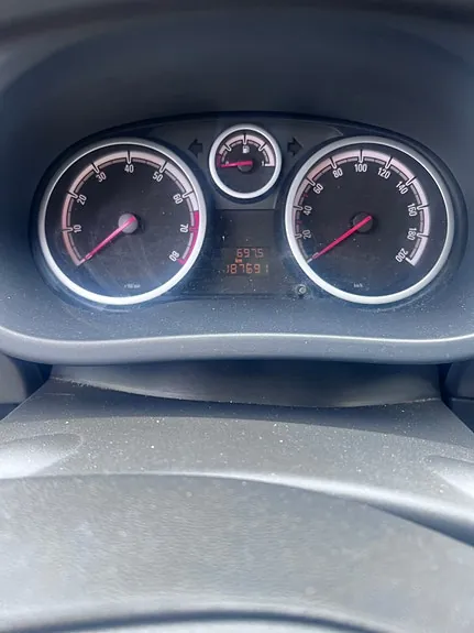 Opel Corsa 2007 photo 2